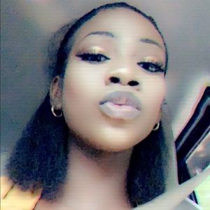 Meet your Posher, Keysha